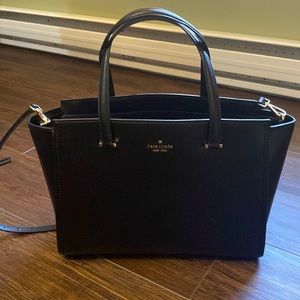 Used only twice black Kate spade purse with gold hardware